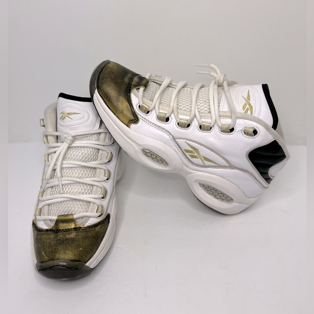 Reebok Question Mid Iverson Size 9.5 EUC